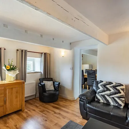 Arthur Bear - Uk37992 Greenhow Hill